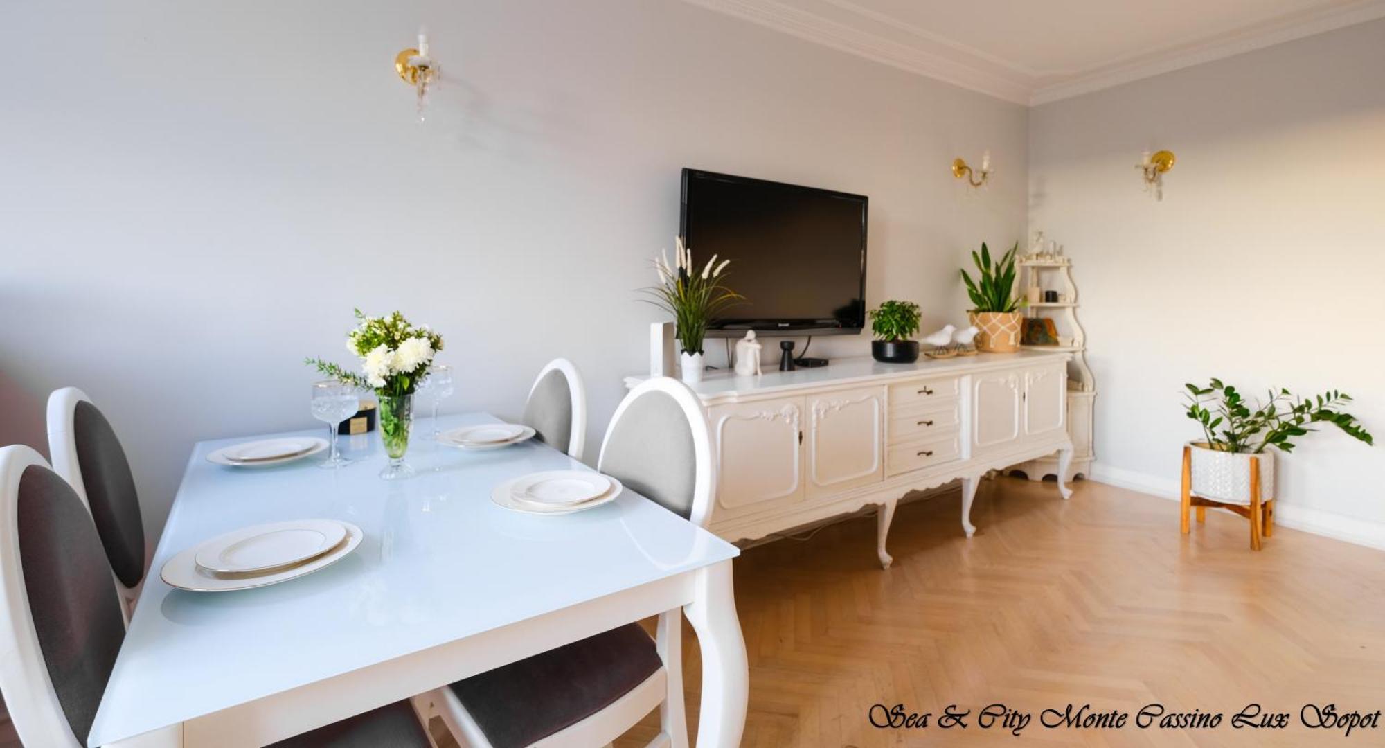 Sea & City 50 M Monte Casinno 100 M Beach Apartments Lux 索波特 外观 照片