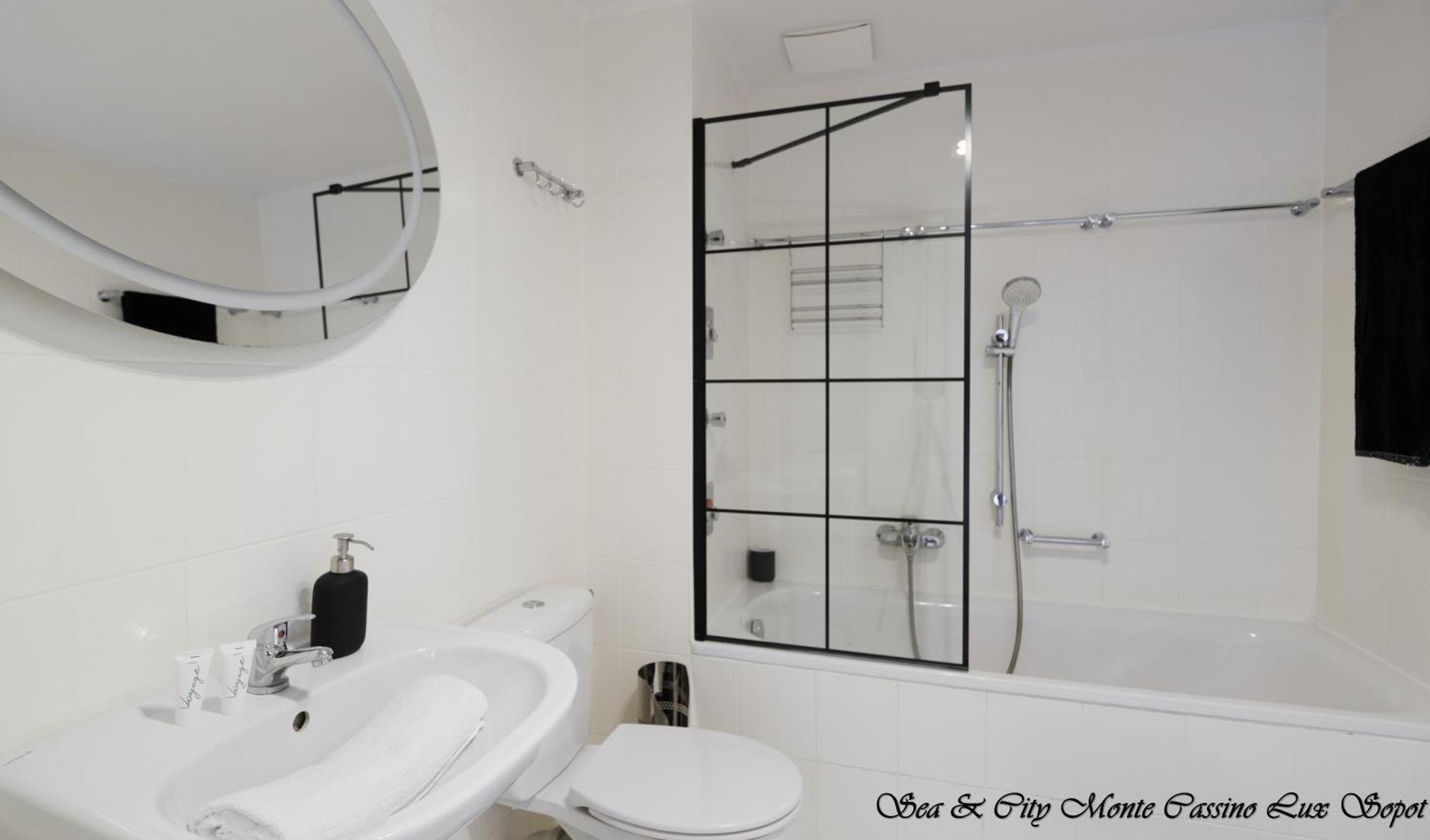 Sea & City 50 M Monte Casinno 100 M Beach Apartments Lux 索波特 外观 照片